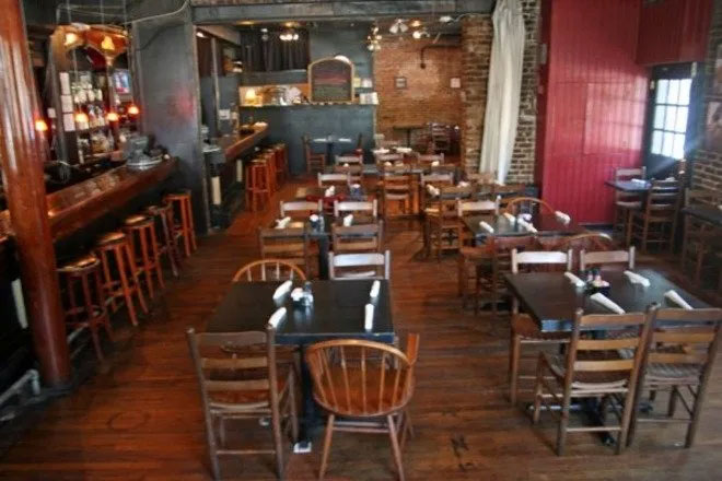 B. Matthew's Eatery